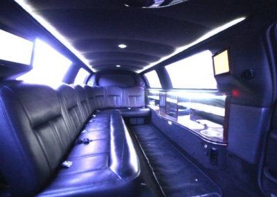 2011 Lincoln Town Car Limousine 120 Long door 10 Passenger Limo Coach Bench Seating