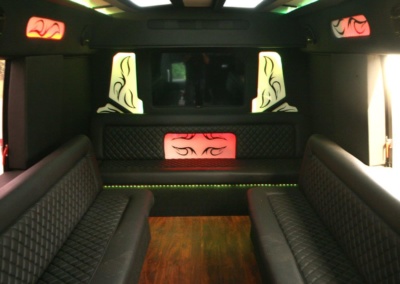 Limo Coach 22 Passenger Turtle Top Rear Bench Seat