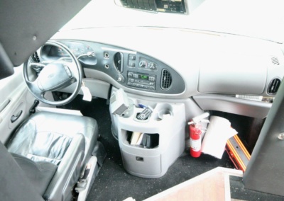 Limo Coach 22 Passenger Turtle Top Drivers Cab