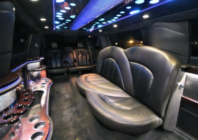 2014 MKT Lincoln Town Car SUV Limo Interior